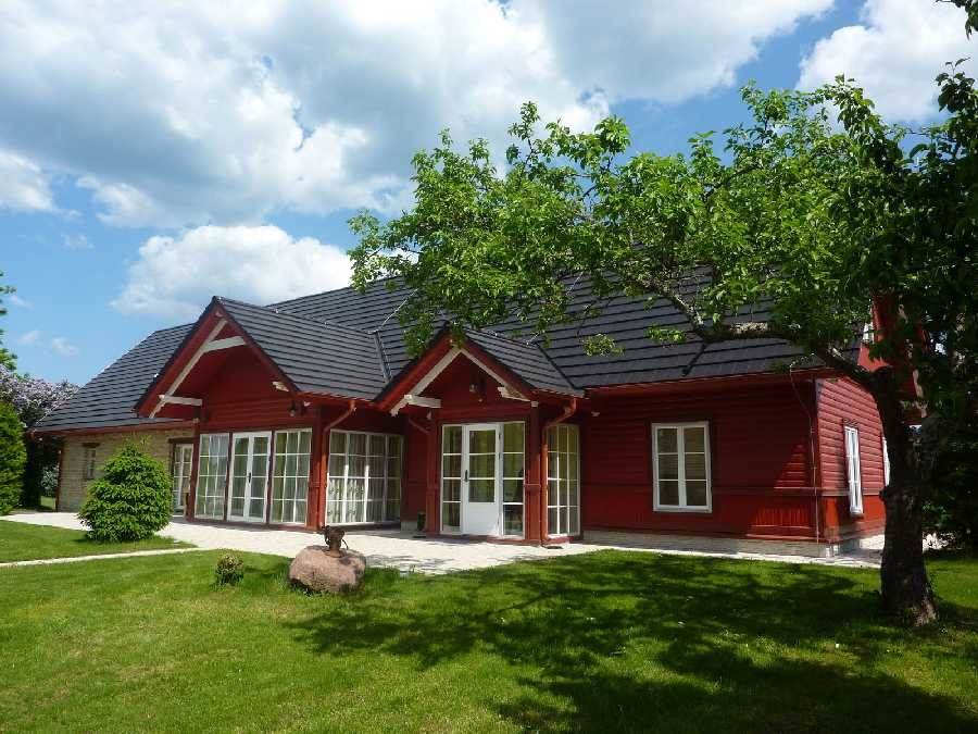 Maakodude hulgast tunnistati kaunimaks Kriste Mägi Juhani talu, Madise külas, Padise vallas. (Harju Maavalitsus)