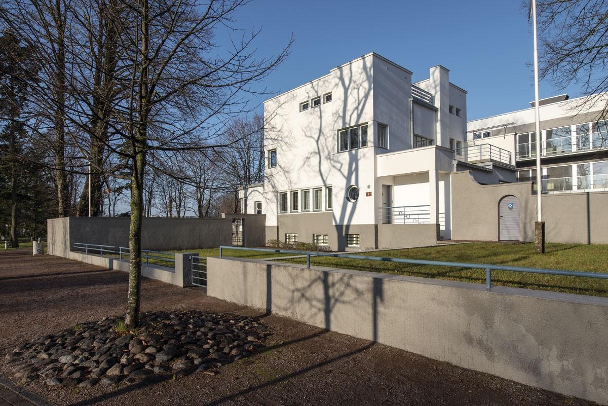 • Villa renoveerimine Pärnus. Lõuna tn 2a, Pärnu. Autor: Jaak Huimerind
