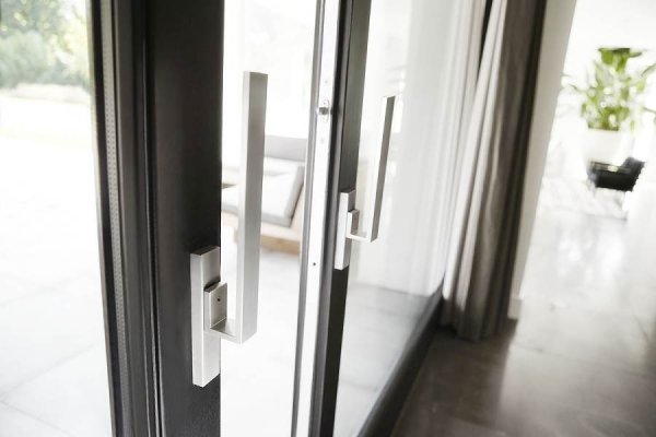 Pilt 6 - Pisidetailideni läbimõeldud modernne interjöör ja õueruum