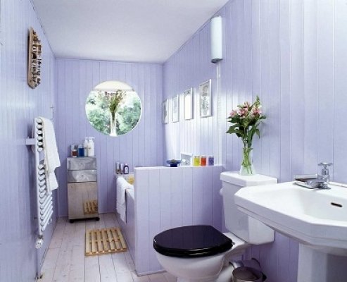 Pilt 18 - Sellesse vannituppa on küll lisatud moodsad seadmed, puitpõrand ja –vooder aga järgivad endisaegset stiili. Foto: Nordic Timber Council
