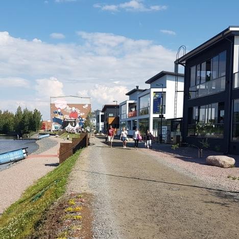 Pori elamumess. Promenaad (Foto: Evari Ehitus) Pori elamumess. Promenaad (Foto: Evari Ehitus)