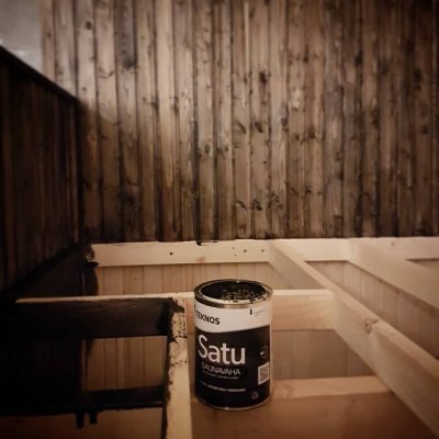 Satu Saunavaha on kaitsevaha saunas, pesuruumides ja teistes niisketes ruumides olevatele puitpindadele.  - 2