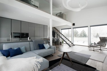 24 - Modernne ja minimalistlik eramu