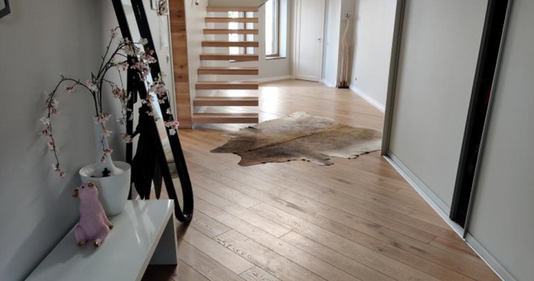 Kas eelistada klikk-süsteemiga või maha liimitavat laudparketti?