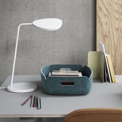 Leaf laualamp ja madala äärega Restore Leaf laualamp ja madala äärega Restore Tray säilituskorvid - tootja: Muuto (Elke Mööbel) Leaf laualamp ja madala äärega Restore Leaf laualamp ja madala äärega Restore Tray säilituskorvid - tootja: Muuto (Elke Mööbel)