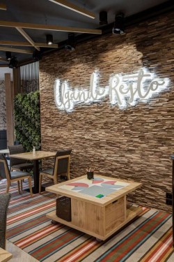 46 - Ugandi Resto