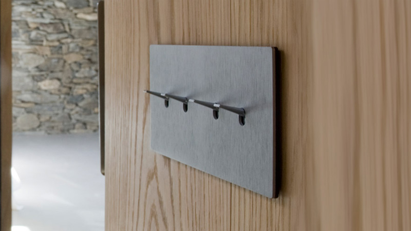 Font Barcelona lülitid ja pistikupesad - ajatu disainiklassika