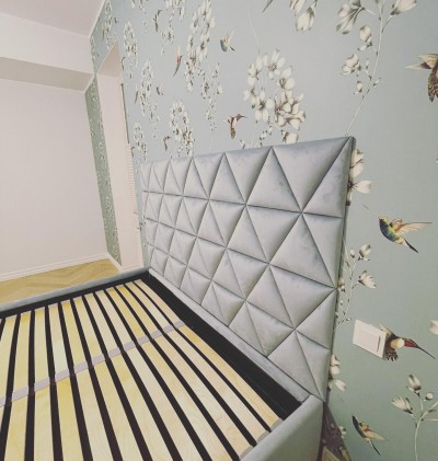 Polsterdatud seinapaneelidest voodipeats - 5