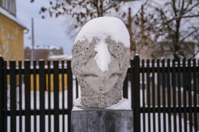 Jass Kaselaane skulptuur seeriast LELUD - 1