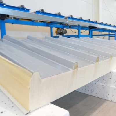 Tenax Panel avas Dobeles uue sandwich-paneelide tootmisüksuse