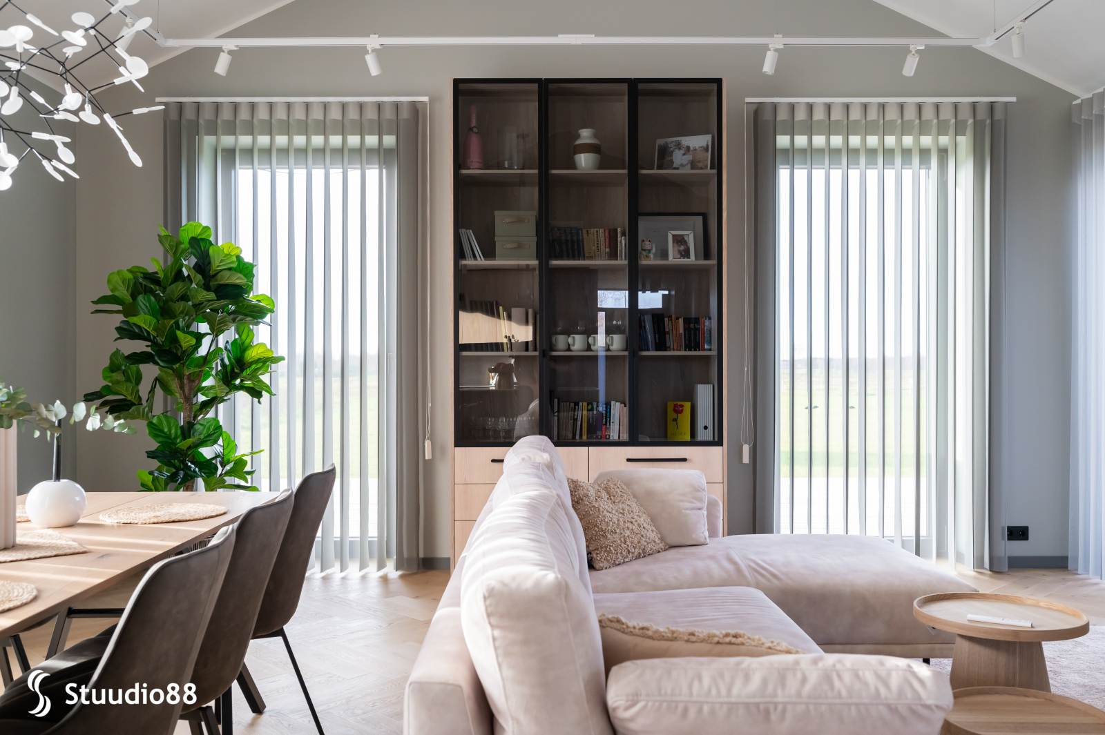 Eramu Vanamõisas – erinevad stiilid ühes terviklikus ruumiloos