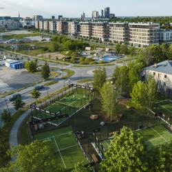 Värskelt avatud Uus-Veerenni padelikeskus pakub lastele tasuta mänguaega 