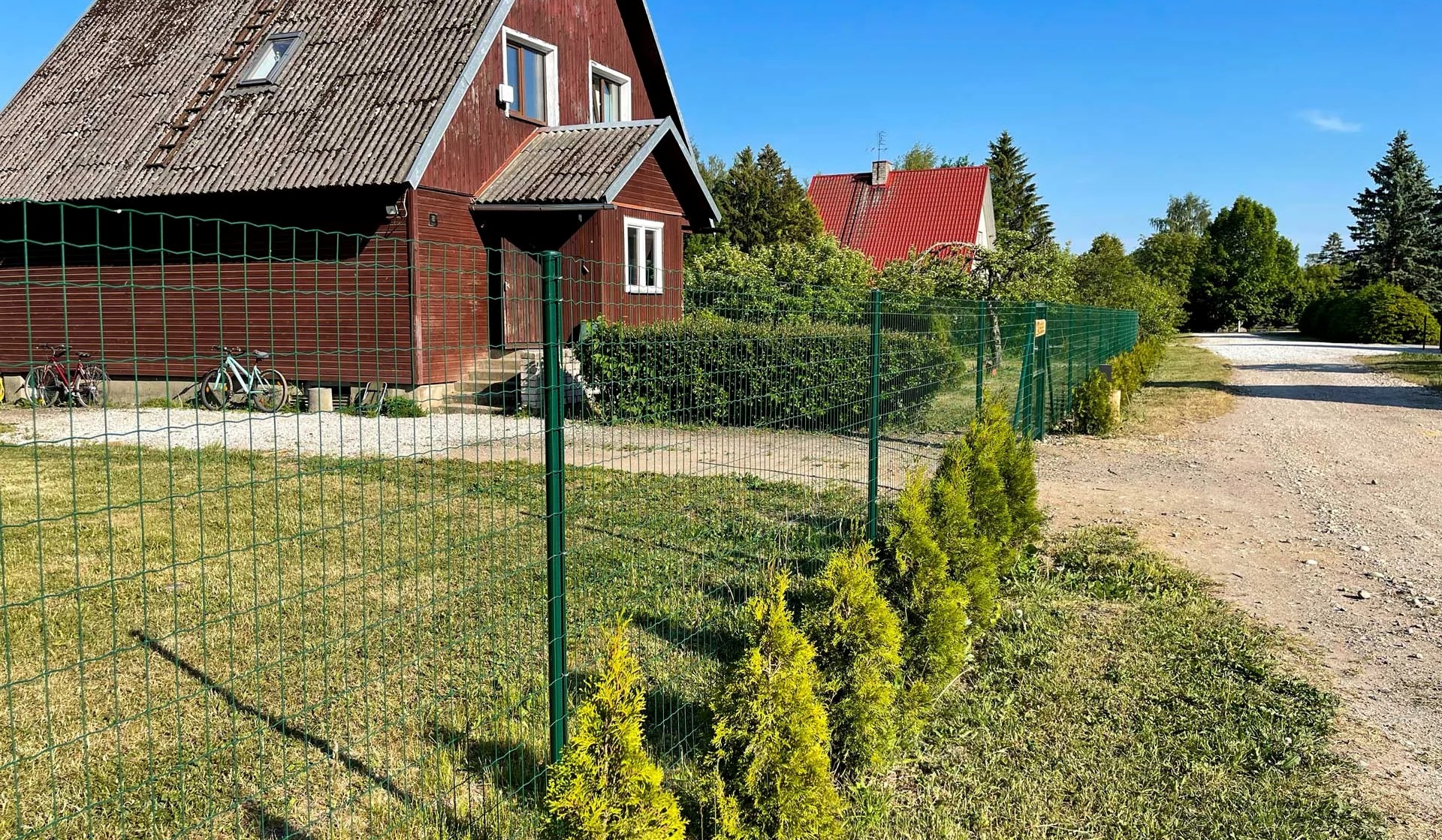 Keevivõrkaed. Teostus: Varena Keevivõrkaed. Teostus: Varena
