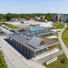 Päikesepaneelide, kliimaseadmete ja teiste seadmete paigaldamine lamekatusele – mida silmas pidada?
