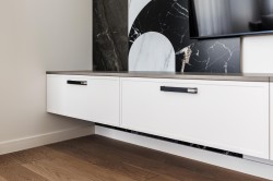 5 - Äsja renoveeritud eramu – valguse ja vaikuse lugu