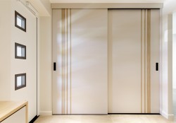 1 - WoHo Luxury Suites  - garderoob