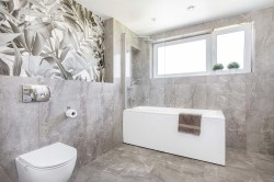 2 - Äsja renoveeritud eramu – valguse ja vaikuse lugu