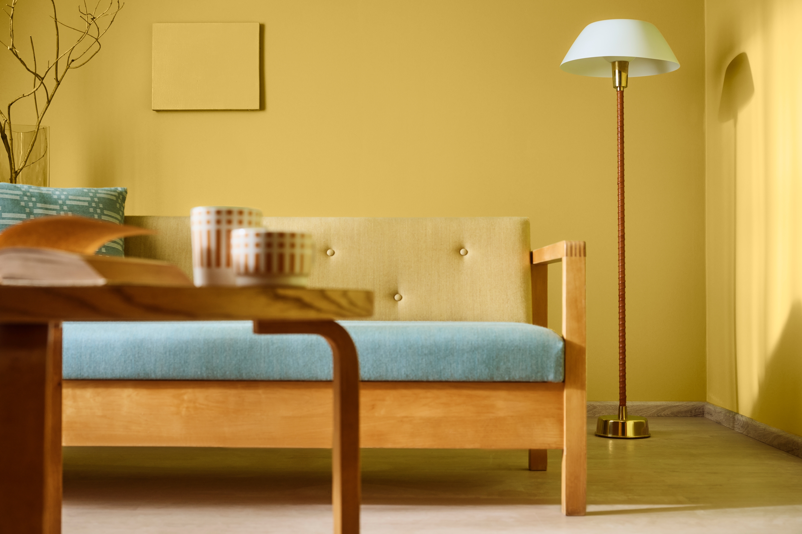 Tikkurila aasta värv 2026 on nüansirikas kollakasroheline toon L396 Chameleon