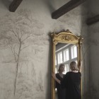 Soe ja rahulik beež tapeedimustrites