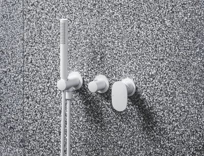 Segistid Spring ühendavad funktsionaalsuse, puhta vormi ja kunstilise nüansi