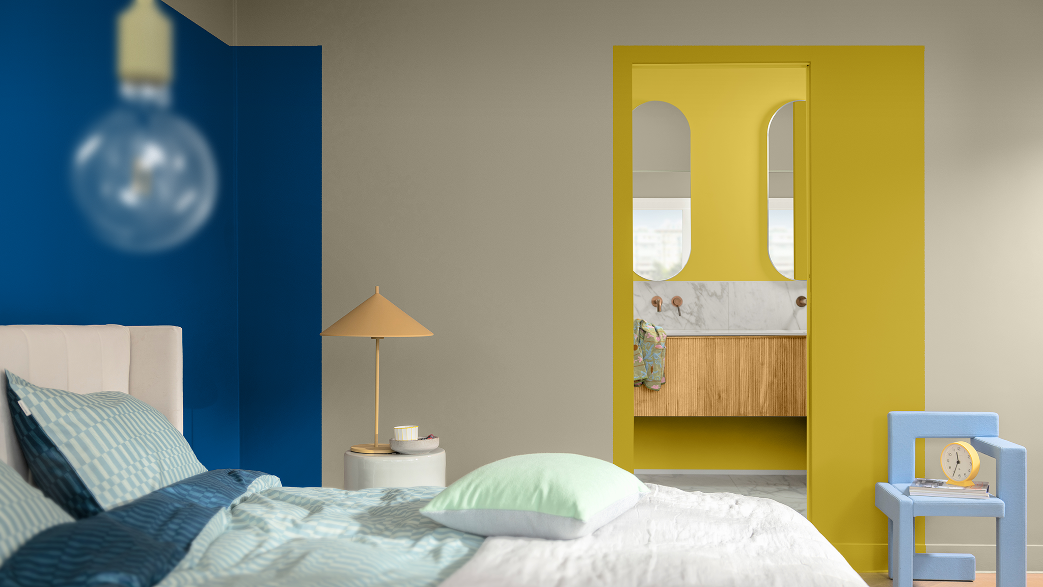 Sadolini 2026. aasta värvid toovad sisekujundusse tasakaalu loovad indigosinised toonid