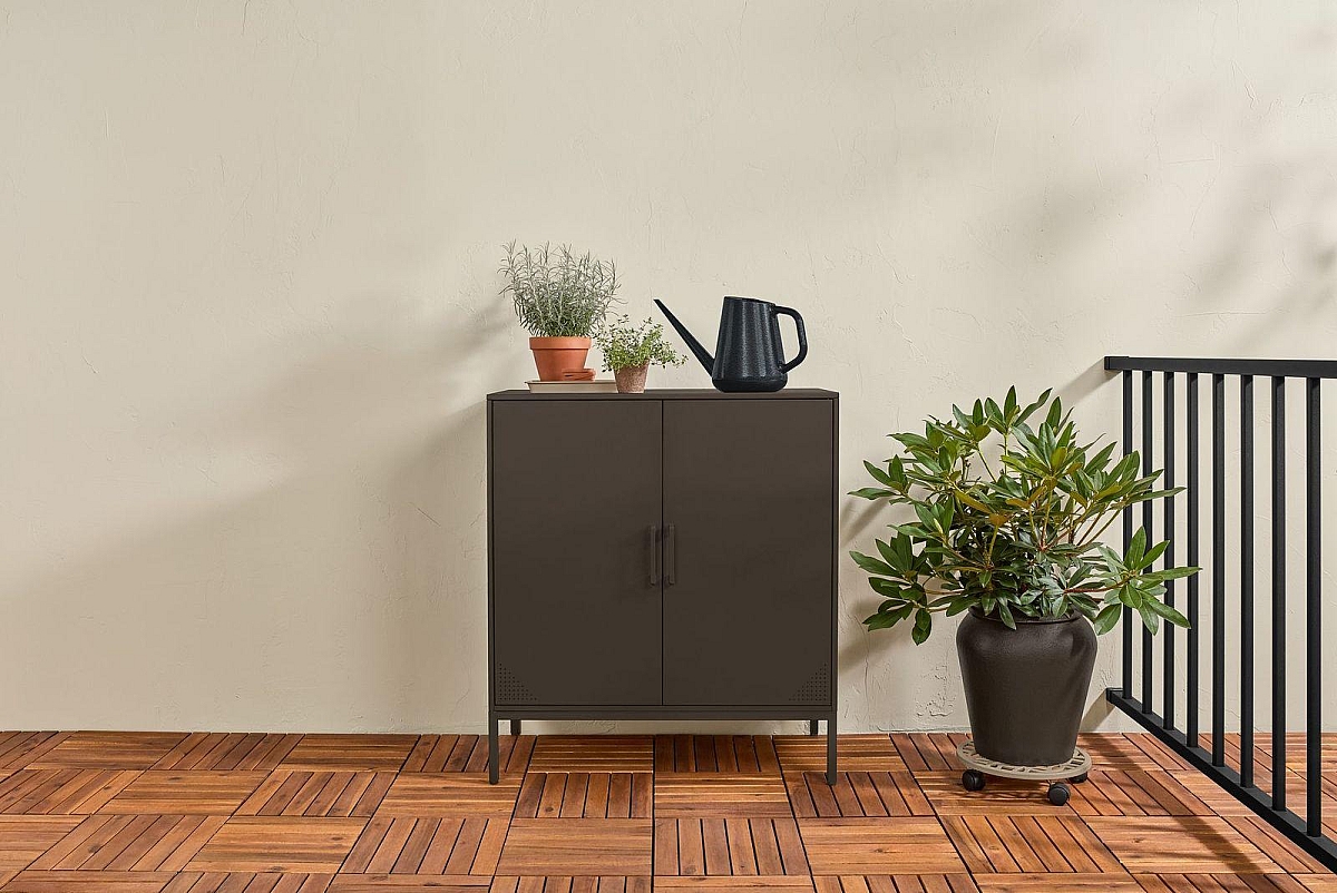 Trendivärv 2026. Krylon – Matt kohviuba. Sügav ja muldne pruun toon, mis viitab tumedate ja rahulike värvide esiletõusule. 9