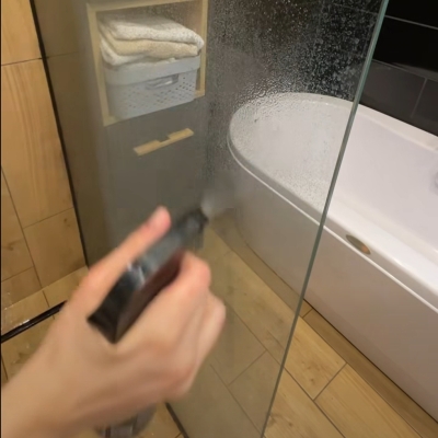 NANO GO klaaspindade nanokaitse – puhas vannituba väiksema vaevaga