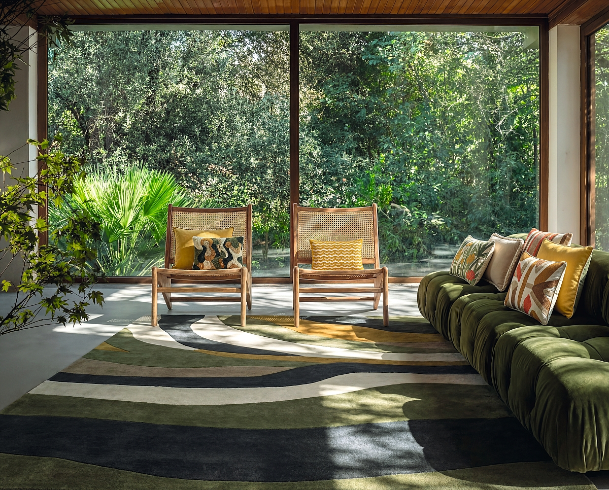 Zen-puu vaip. Mineraalsed toonid ja loodusest inspireeritud motiivid seovad vaiba ülejäänud ruumiga loomulikuks tervikuks. 1