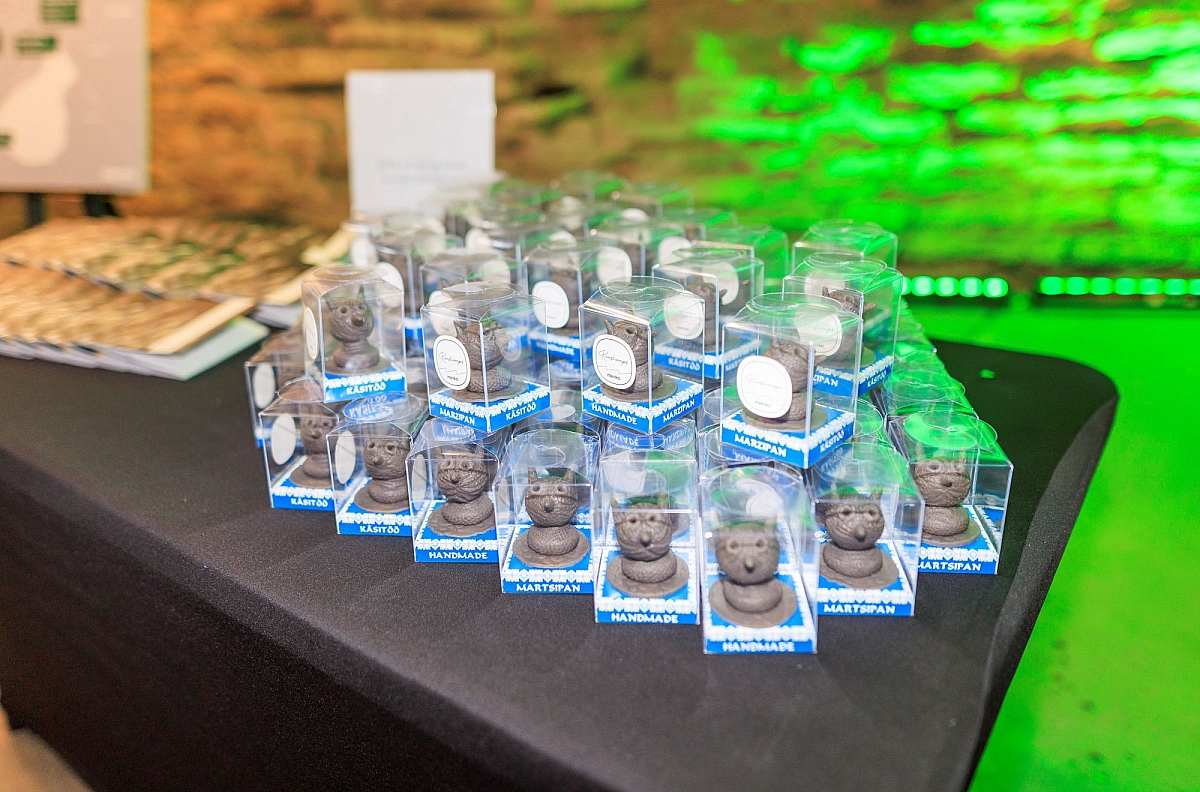 Vabaduse väljaku all ootab külastajaid Eesti esimene drive-in kunstinäitus 8