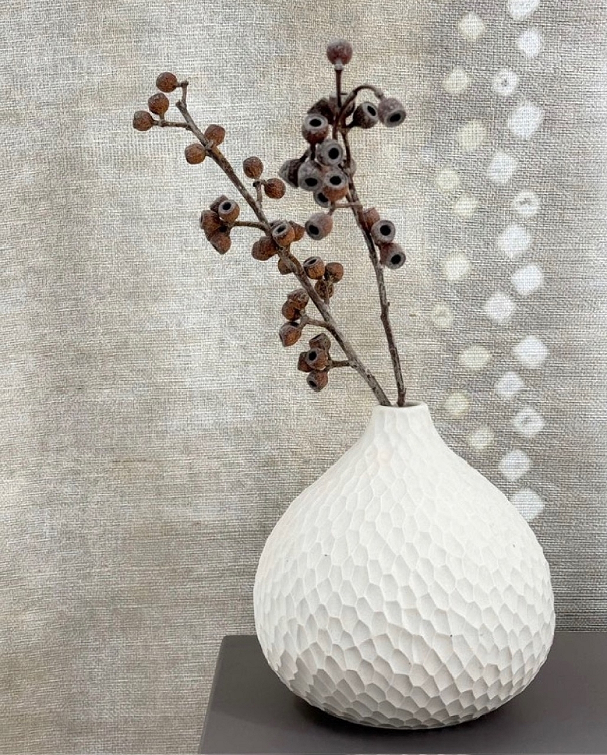 Tekstuurse pinnaga tapeet 21