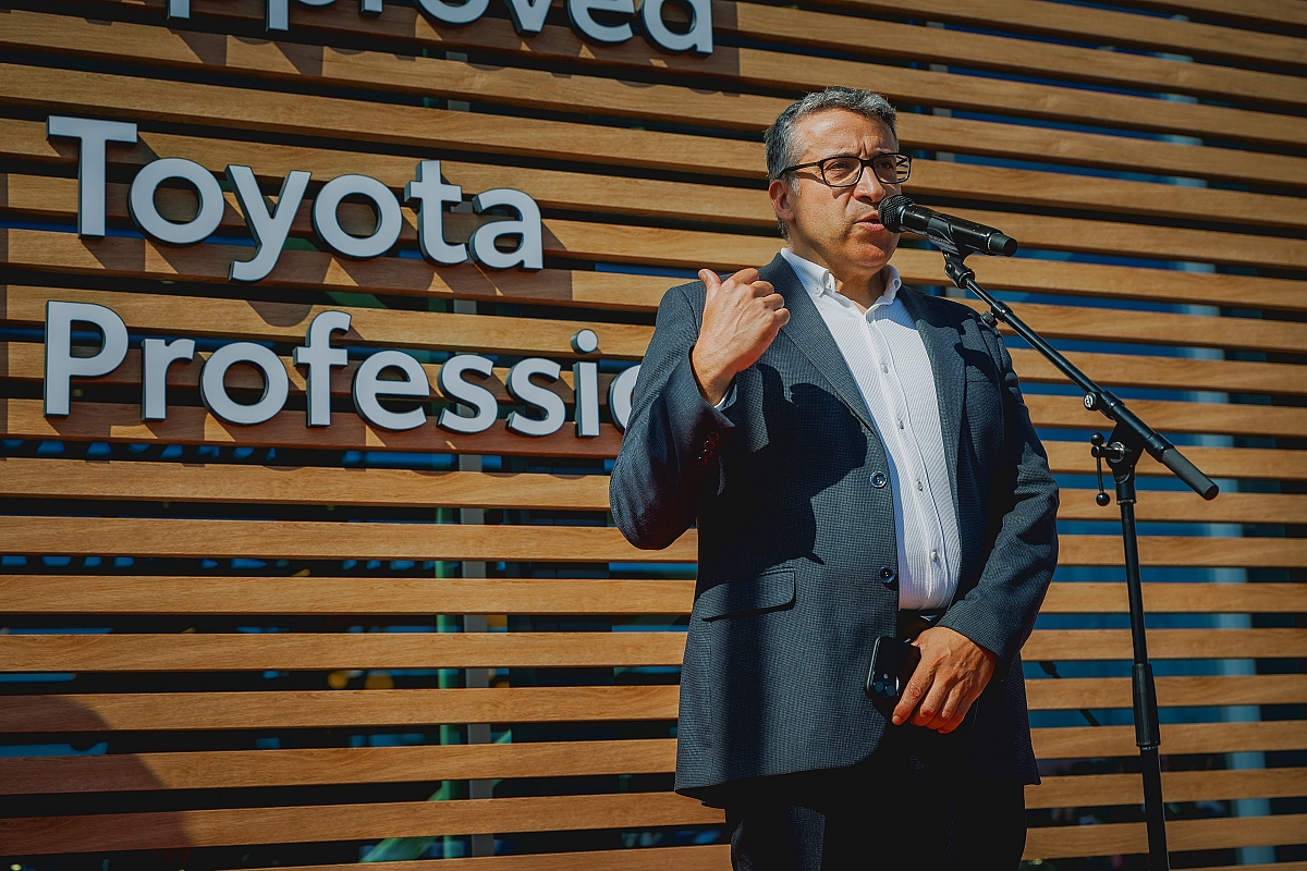GALERII: Amserv ja Ott Tänak avasid Põhjamaade suurima Toyota autoesinduse 14