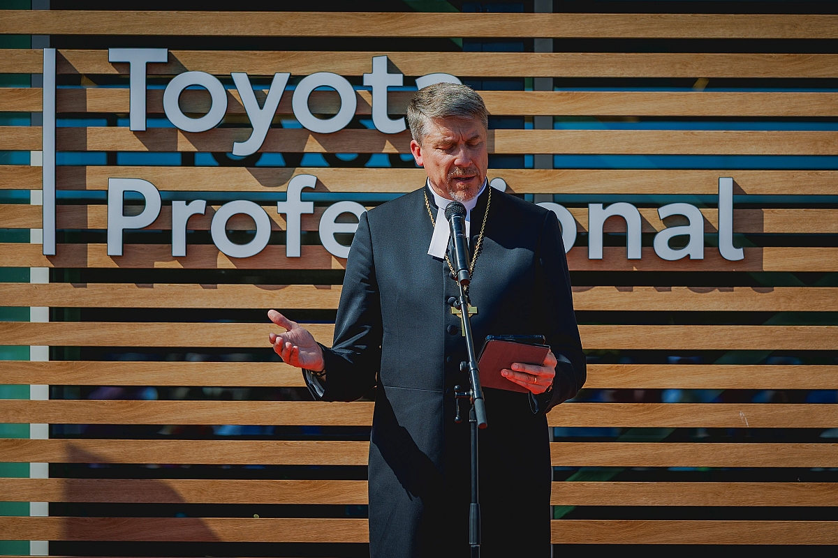 GALERII: Amserv ja Ott Tänak avasid Põhjamaade suurima Toyota autoesinduse 13