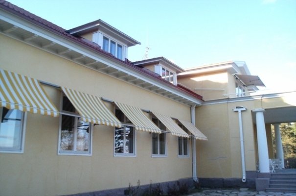11 - SUNDECOR - kvaliteetsed aknakatted, uksed, markiisid