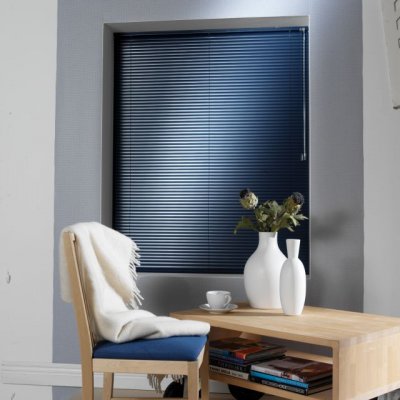 25 - SUNDECOR - kvaliteetsed aknakatted, uksed, markiisid