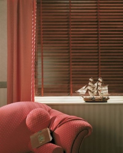 17 - SUNDECOR - kvaliteetsed aknakatted, uksed, markiisid