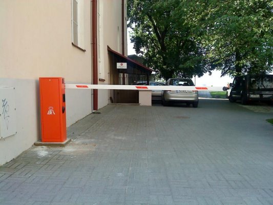 16 - Tõkkepuud