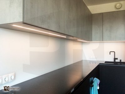 21 - PRinterior OÜ LED fotoklaas, LED peegel, fototapeet, töötasapinnad