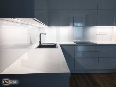 12 - PRinterior OÜ LED fotoklaas, LED peegel, fototapeet, töötasapinnad