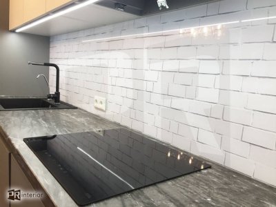 18 - PRinterior OÜ LED fotoklaas, LED peegel, fototapeet, töötasapinnad