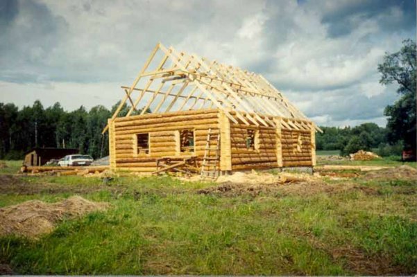 3 - PUPSI AZ OÜ hand made log houses