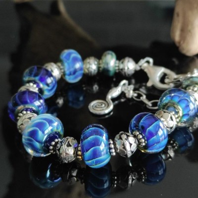 Mari-Liis Makus Glass Design - klaashelmed