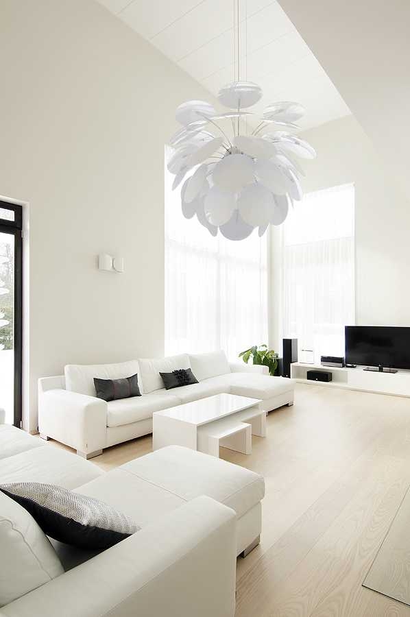 Modernne noore pere must-valge-hall kodu Tallinnas Merirahus Modernne noore pere must-valge-hall kodu Tallinnas Merirahus