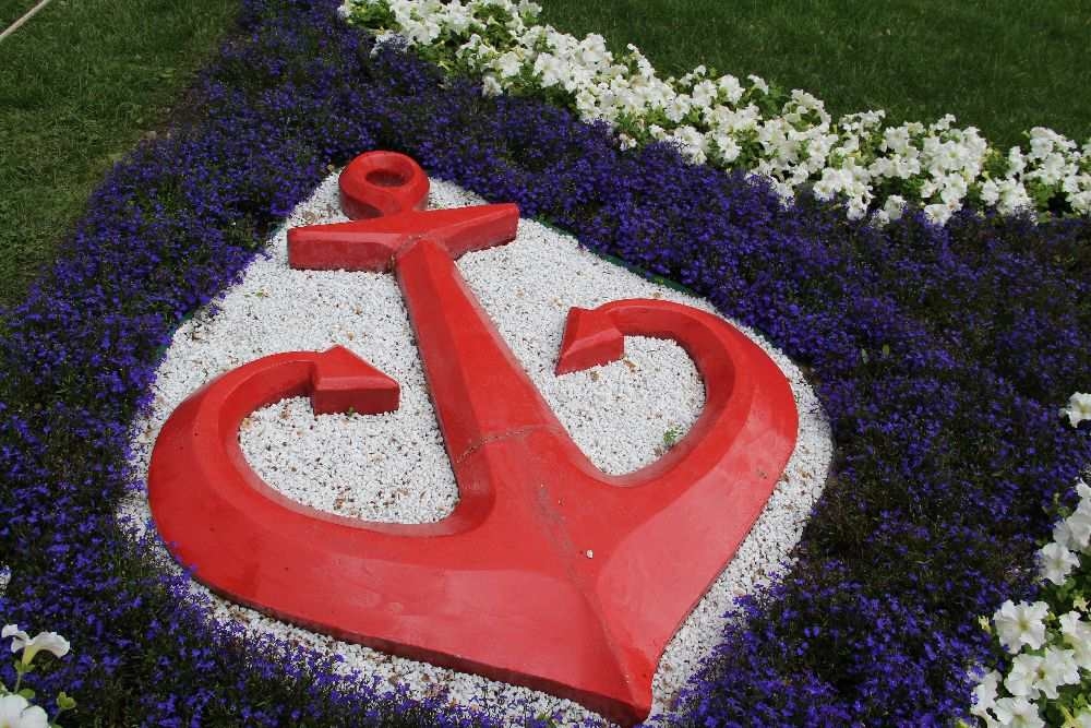 Inspiratsiooni aiakujunduseks „Aed kui kunstiteos“ või „Tervendav aed“ Inspiratsiooni aiakujunduseks „Aed kui kunstiteos“ või „Tervendav aed“