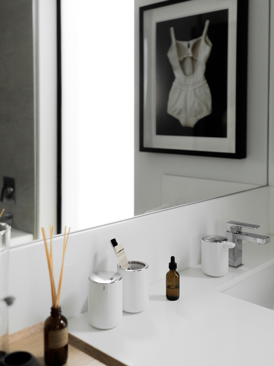 Bath sarja topsid ja vedelseebi dosaator. Tootja: Menu