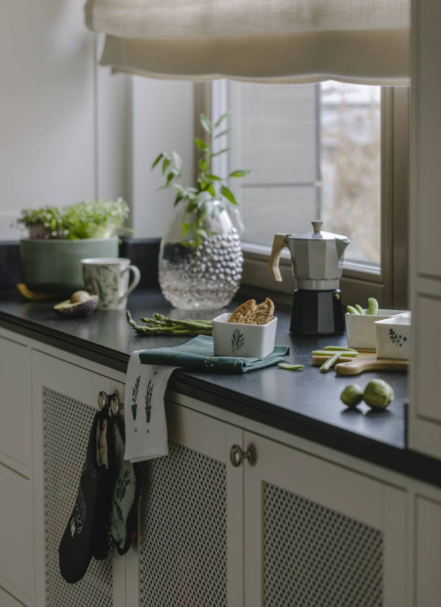 Rikastage oma kööki või söögituba naturaalsest puidust valmistatud elementidega ja vaadake, kui palju teie interjöör muutub looduslähedasemaks. @home&you